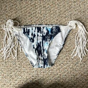 Abercrombie bikini bottoms